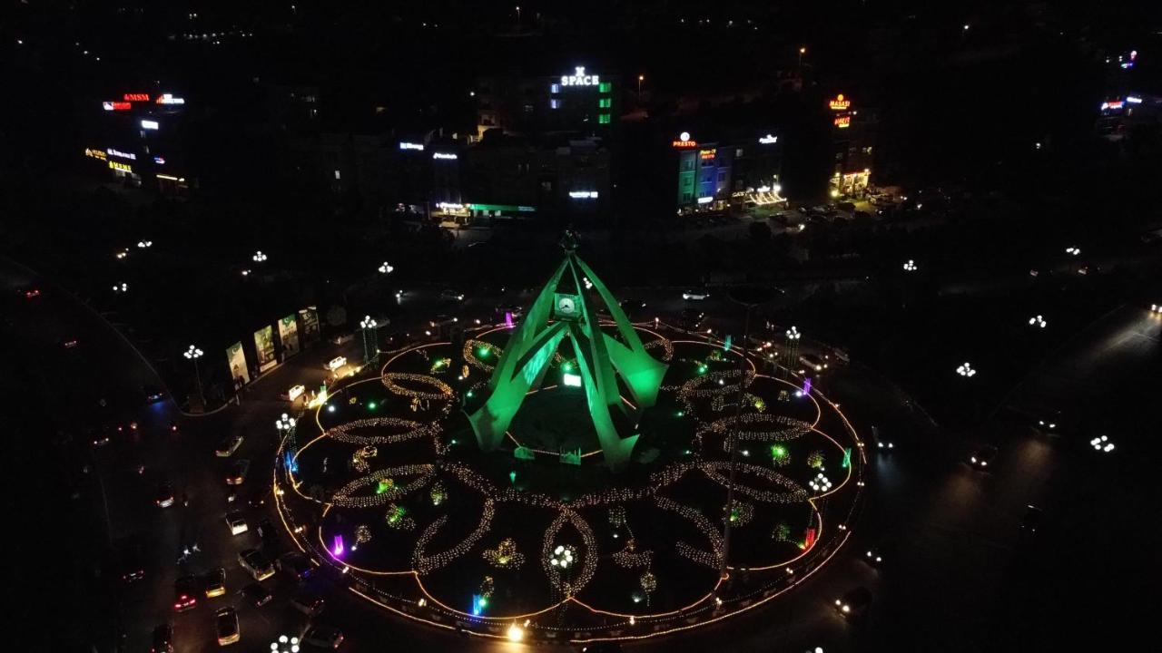 Space Express Rawalpindi Esterno foto